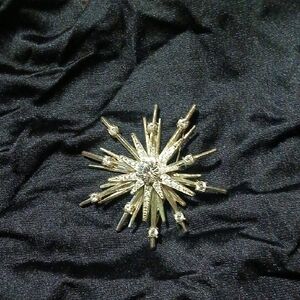 Avon Gold and Silver Starburst Pin Brooch